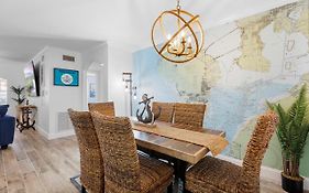 Premier 2Bd Waterfront Condo Barefoot Beach Resort